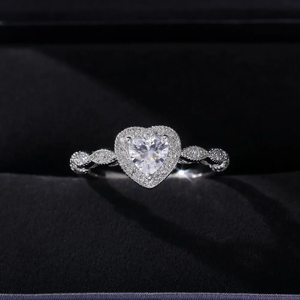 😍DELUXE EDITION HEART CZ FASHION SHINY DIAMOND SILVER RING, K888_8